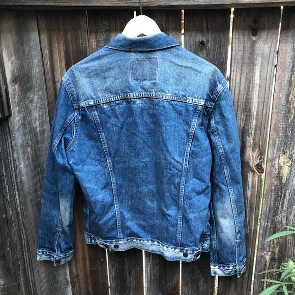 Vintage Levi Trucker Jacket - Large - Picture 2 of 8